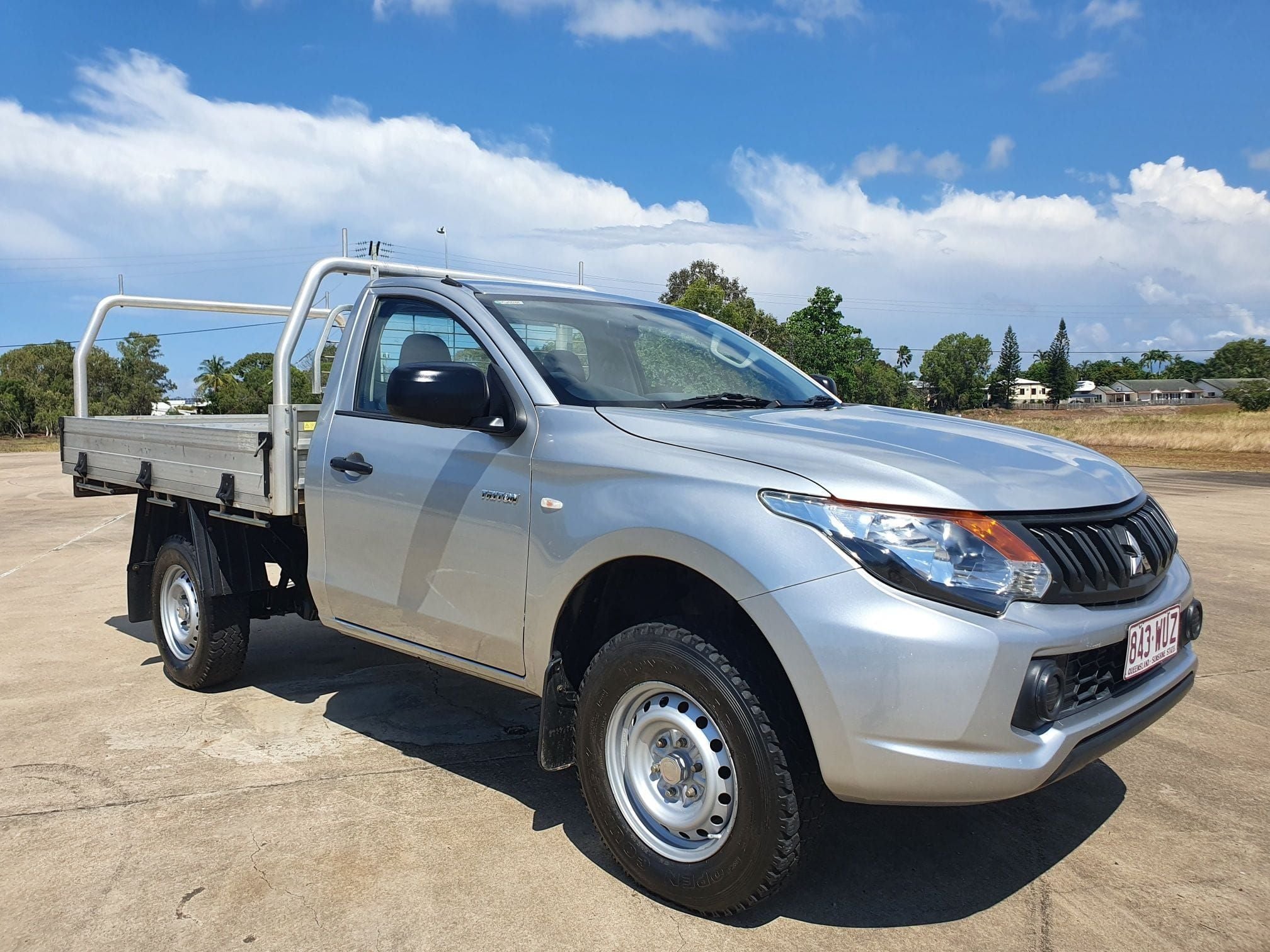 Car rental for one way between Cairns, Townsville, Mt Isa