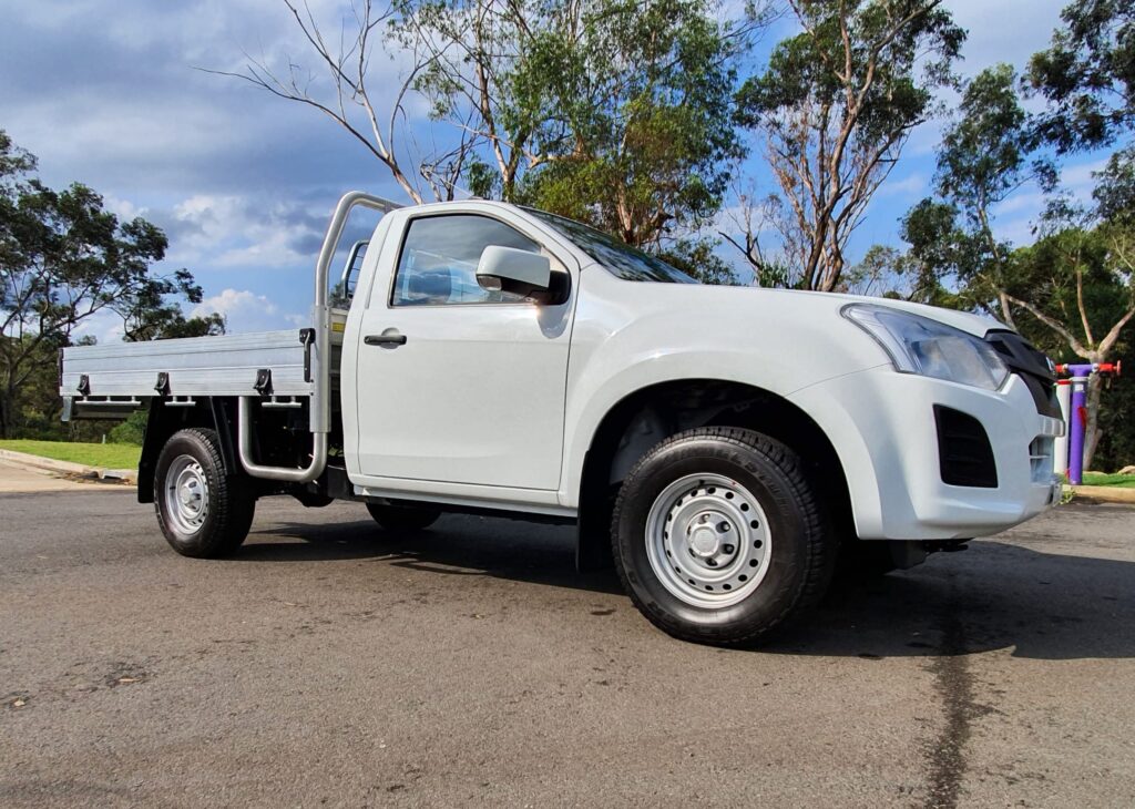 ute hire cairns diesel automatic